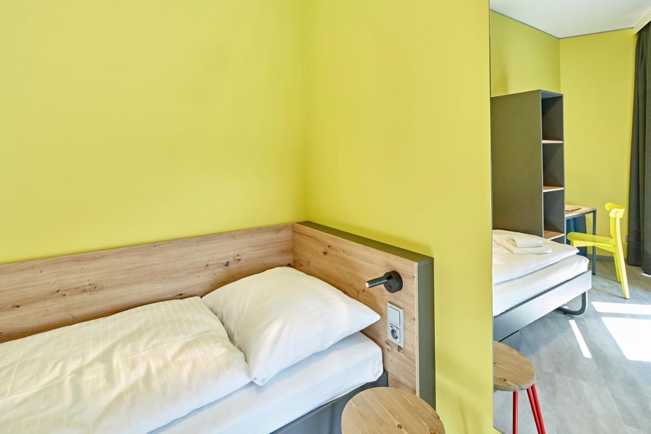 Meininger Hotel Koeln West Exteriér fotografie